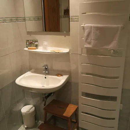 Le Dahu Hotel 2*