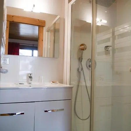 Le Dahu Hotell 2*
